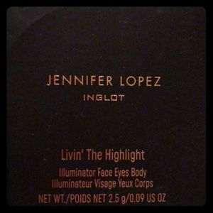 Jennifer Lopez for Inglot loose highlighter